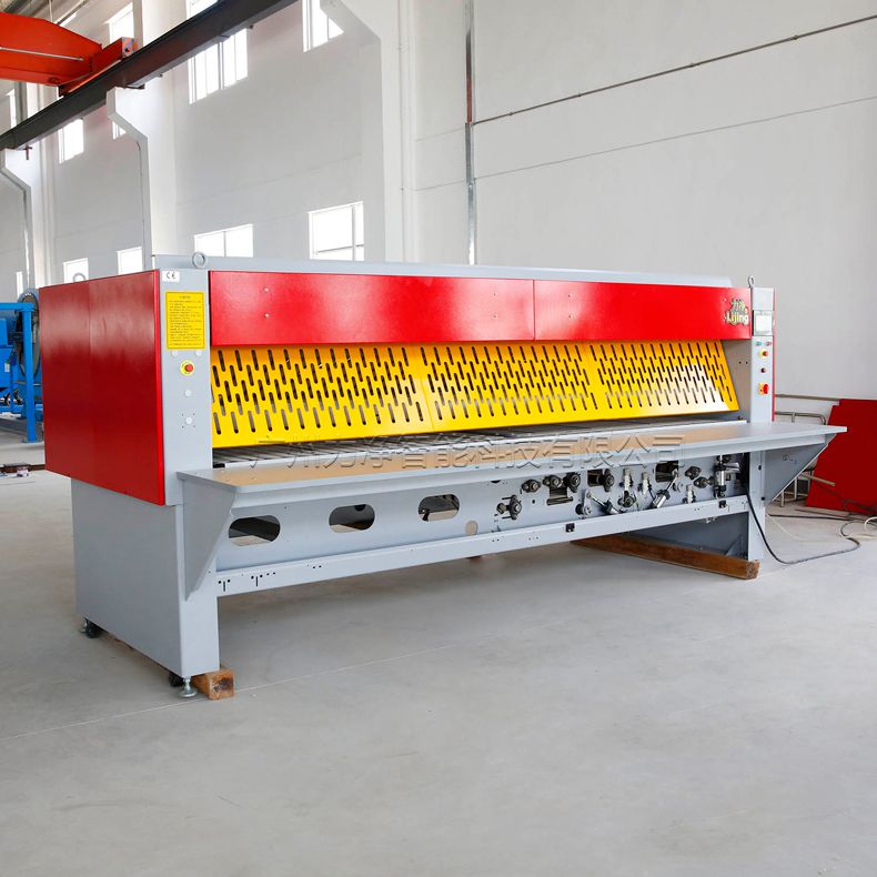 
		旅馆洗衣房用床单折叠机,被单布草折叠装备
		